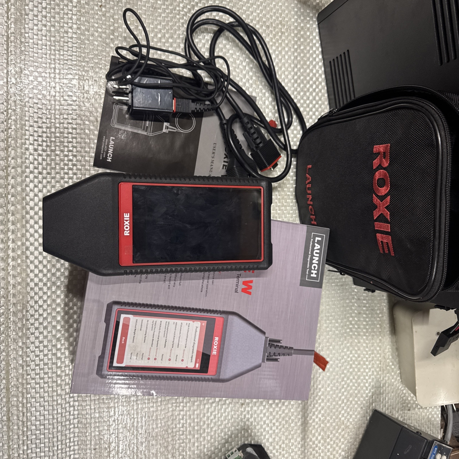 Roxie W Automotive Inspection Scan Tool