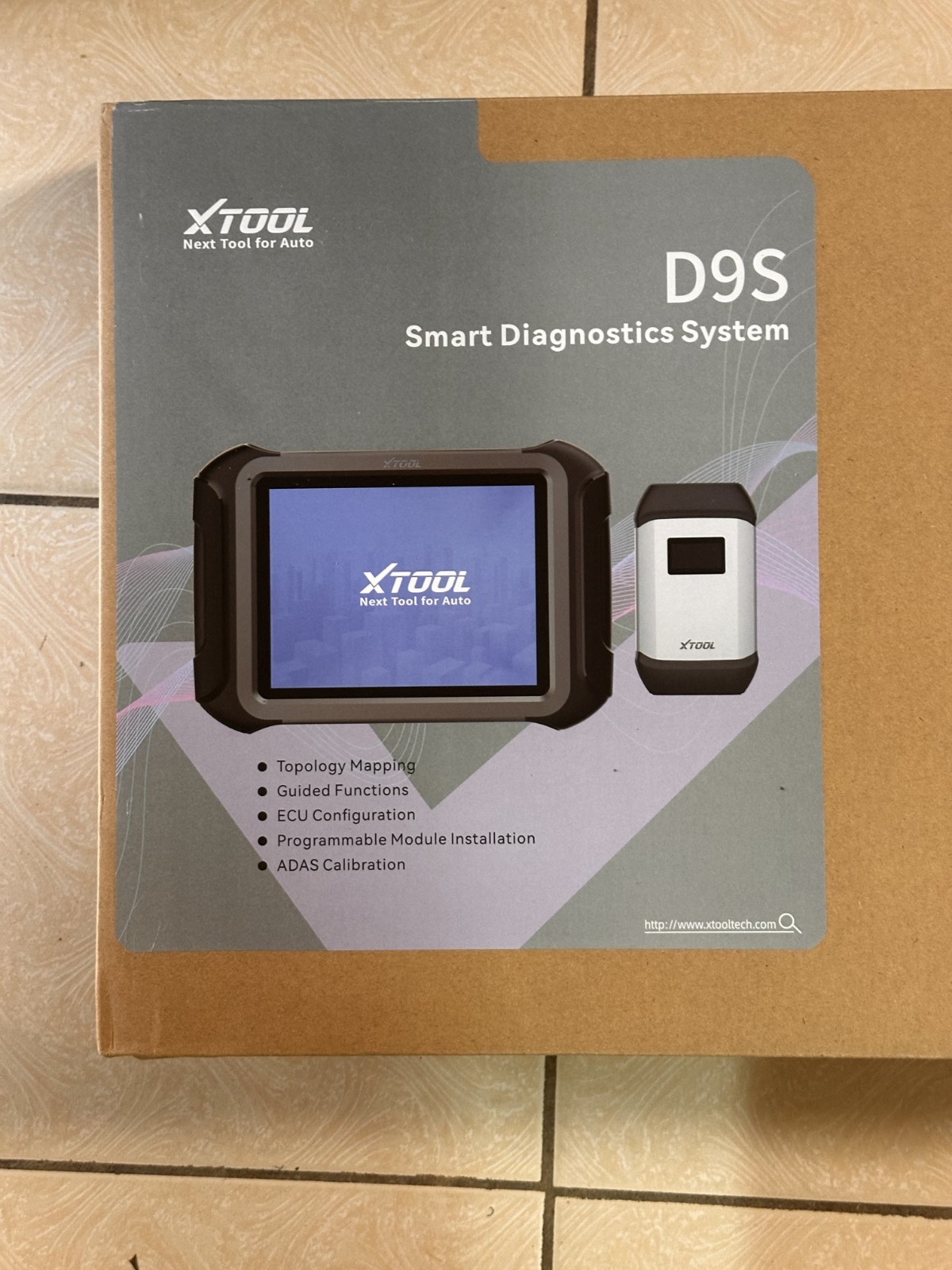 XTOOL D9S V2.0 Diagnostic Tool Coding Bi-directional OBD2 Scanner 45+ Reset